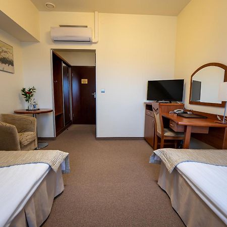 Hotel Szelcow Lesko Εξωτερικό φωτογραφία